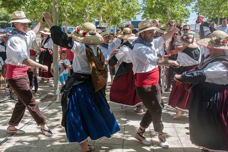 Día de convivencia de la Asociación de Mayordomos en el parque del ‘Cespín’