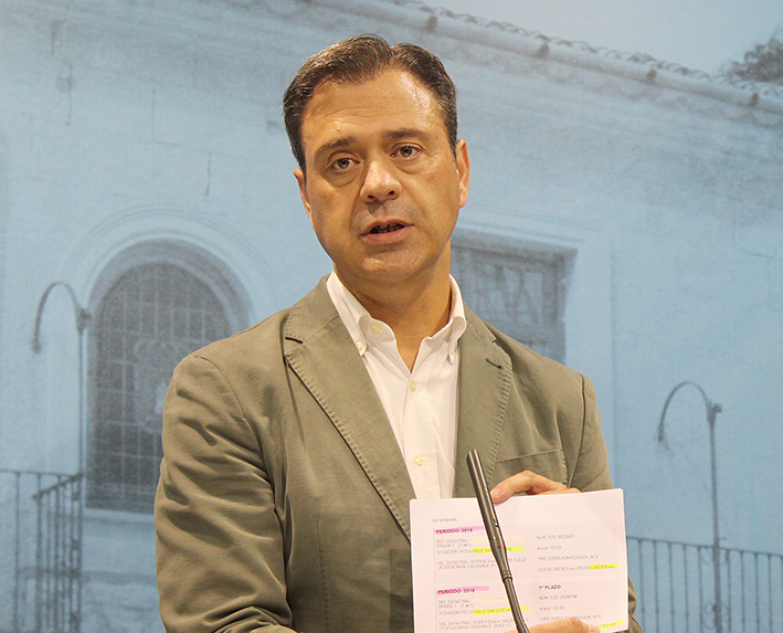 El alcalde anuncia que se van a congelar los impuestos y tasas municipales para 2019