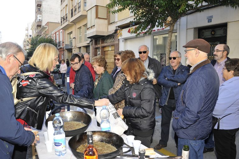 Miles de yeclanos asistieron a  las gachasmigas populares