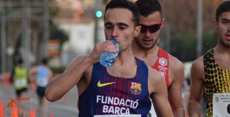 Iván López, subcampeón regional sub23 de los 10 km de marcha en ruta