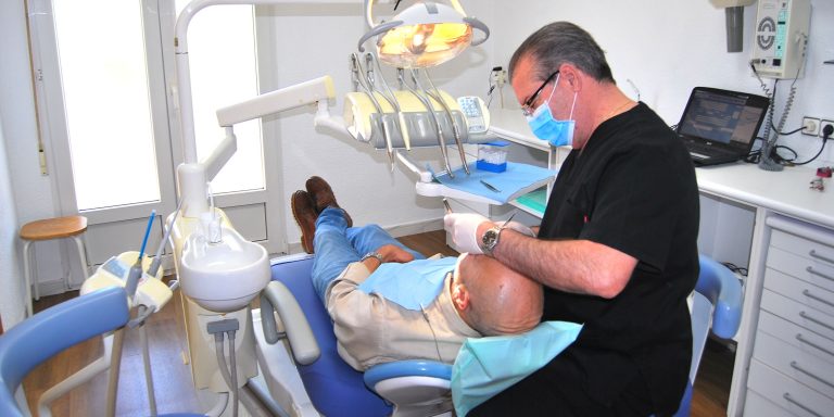 Clínica Dental Camino Real: calidad y seguridad en todos los servicios odontológicos