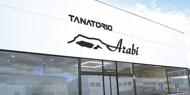 El nuevo Tanatorio Arabí abre sus puertas en Yecla este lunes 2 de diciembre