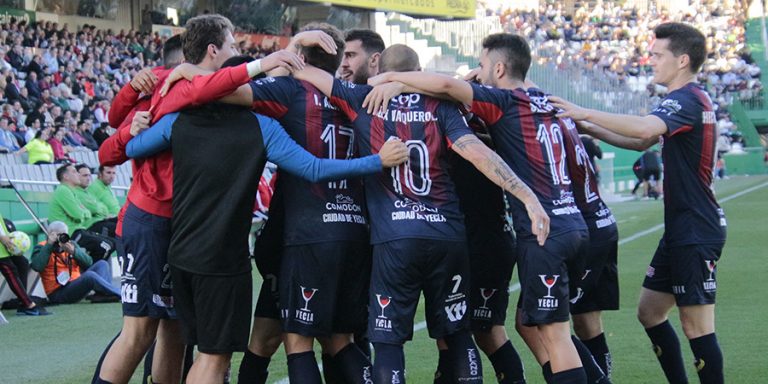 El Yeclano jugará el play-off para ascender a Segunda A