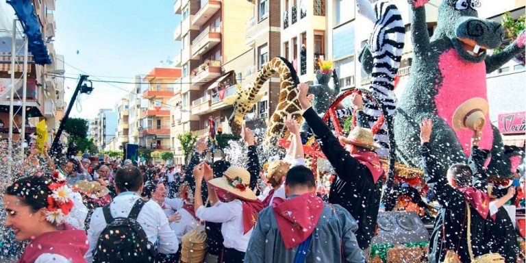 EL GRAN PAPELÓN DE LOS ‘PAPELICOS’ (Por Antonio M. Quintanilla)