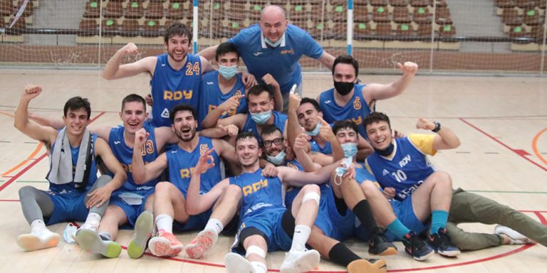 El equipo sénior de baloncesto de la Red Deportiva Yecla logra el ascenso a Primera Nacional