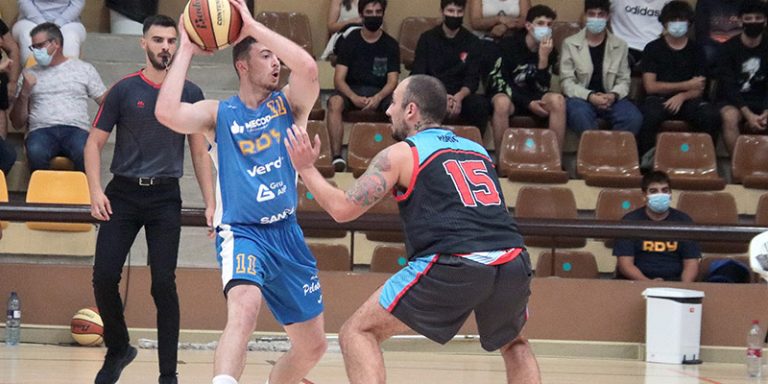 El equipo sénior de la Red debuta con triunfo en la Primera Nacional