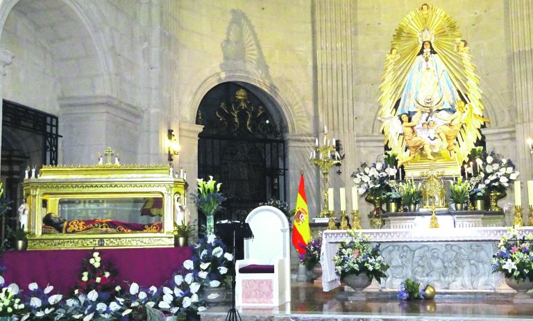 La Virgen y el Cristo del Sepulcro vuelven juntos al Santuario