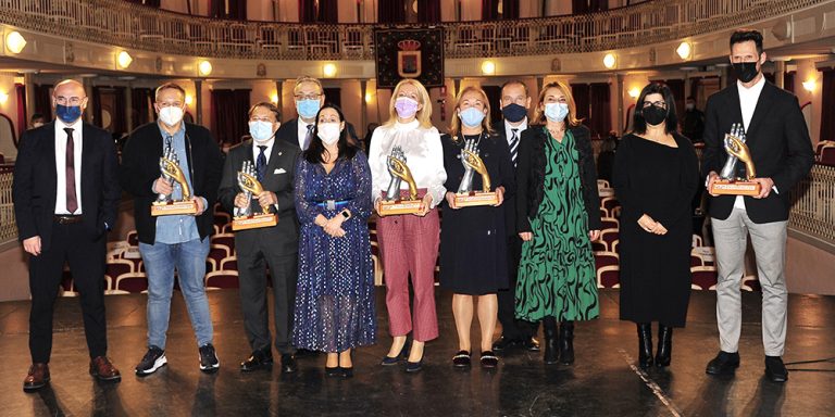 Los premios SIETE DÍAS celebran 20 años de reconocimientos a la labor de la sociedad yeclana