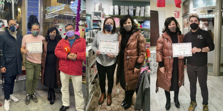 Sportono, El mercadillo del Hogar y peluquería Corto y Cambio, obtienen los premios de la VII Muestra de Escaparates de Navidad