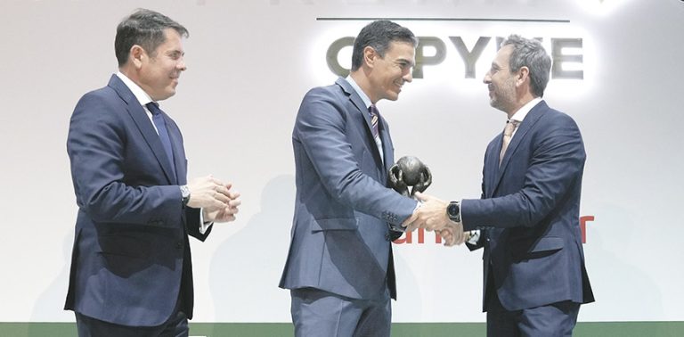 INDUSTRIAS DAVID,  MEJOR EMPRESA DE 2021 EN LOS PREMIOS CEPYME