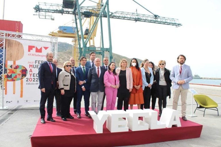 EL PUERTO DE CARTAGENA ACOGE LA PRESENTACIÓN DE LA 60ª EDICIÓN DE FERIA DEL MUEBLE YECLA