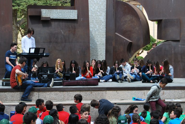 “MUSIQUEANDO” REGRESA  AL PARQUE DE LA CONSTITUCIÓN CON MÁS DE 300 NIÑOS