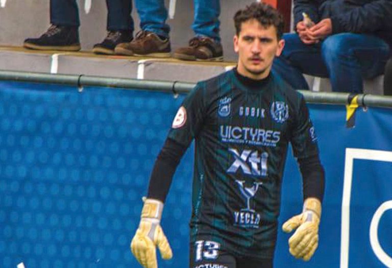 ENTREVISTA: DAVID MARTÍNEZ BAÑÓN, PORTERO DEL YECLANO DEPORTIVO