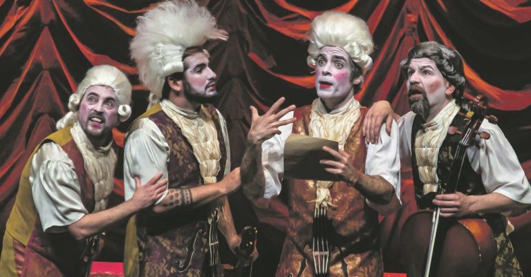 YLLANA INICIA UNA PROGRAMACIÓN TEATRAL CON FUERTE ACENTO LOCAL