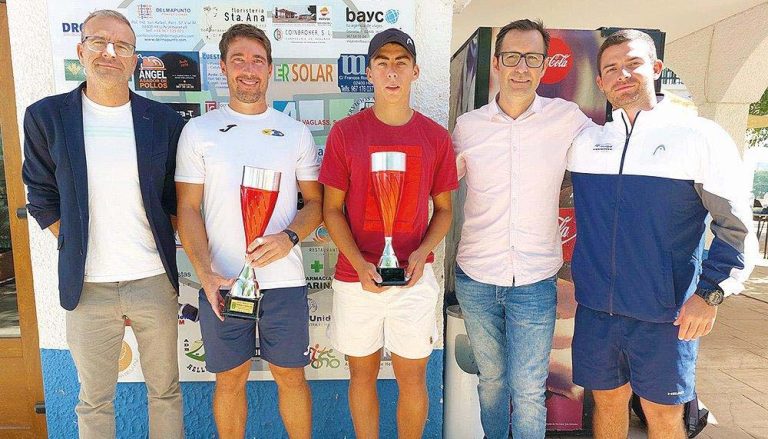 BUEN FIN DE SEMANA PARA LOS JUGADORES DEL YECLA CLUB DE TENIS