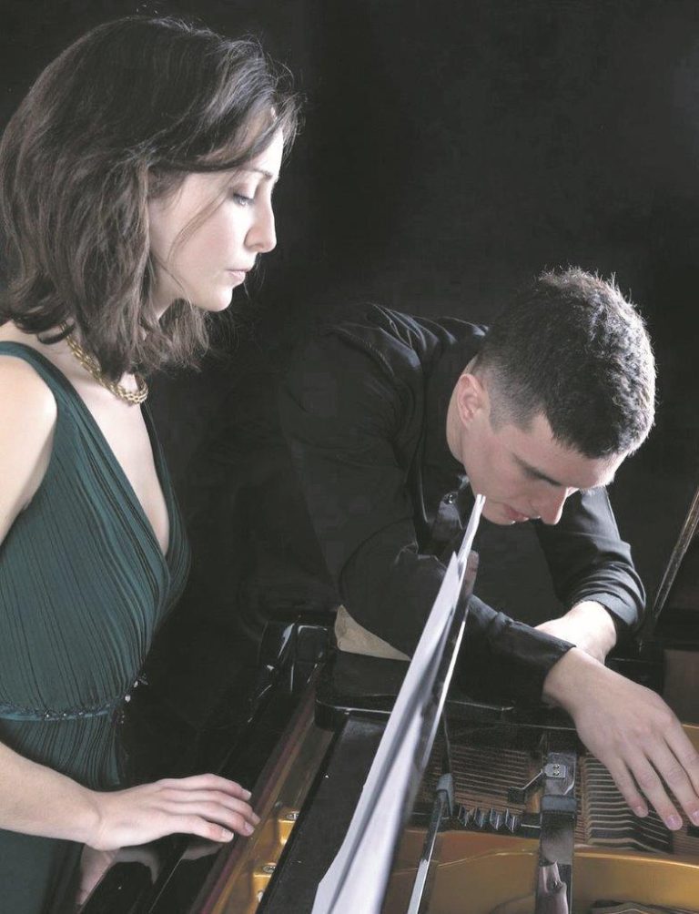 SYNTAGAMA PIANO DUO CONMEMORA EN EL TEATRO SUS DIEZ AÑOS DE MÚSICA