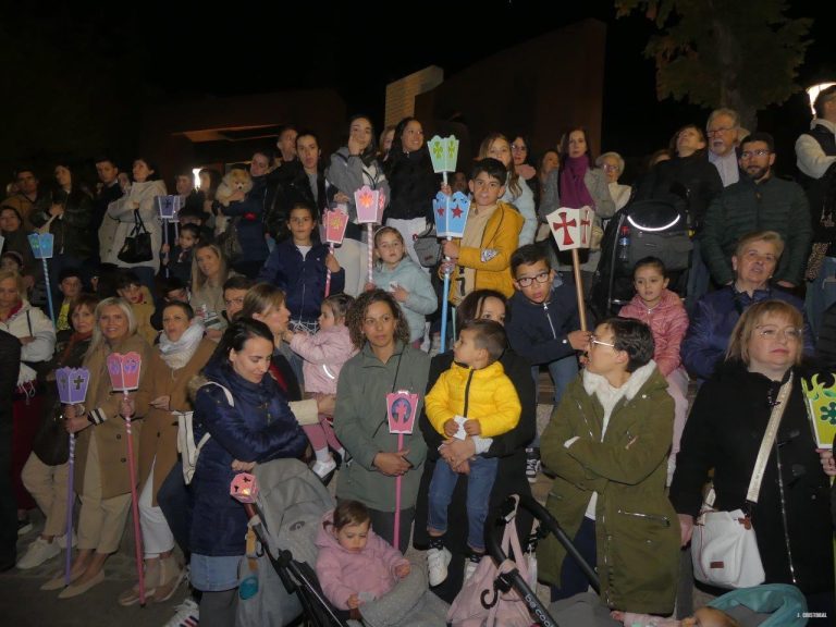 PROCESIÓN DE LOS FAROLICOS- MARTES SANTO (GALERÍA DE IMÁGENES)