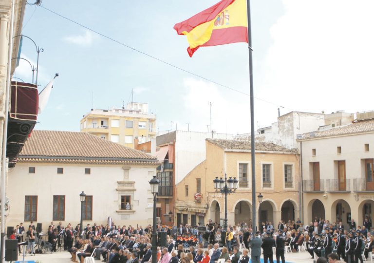 EL AYUNTAMIENTO RINDE HOMENAJE A CRUZ ROJA ESTE 12 DE OCTUBRE