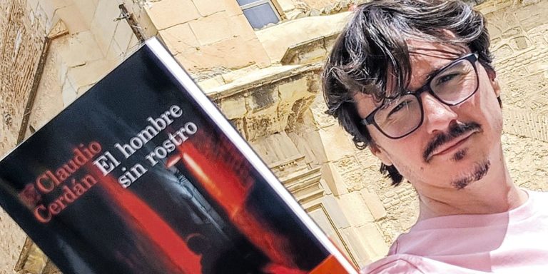 CLAUDIO CERDÁN PRESENTA SU THRILLER “EL HOMBRE SIN ROSTRO”