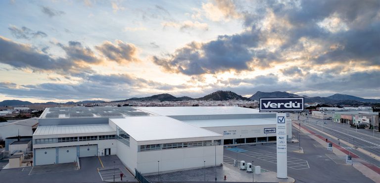 EL NUEVO CATÁLOGO ESPECIALIZADO DE VERDÚ: INNOVACIÓN Y TRADICIÓN EN HERRAJES