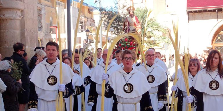 ¿En Yecla, cuántas procesiones de Las Palmas tenemos?