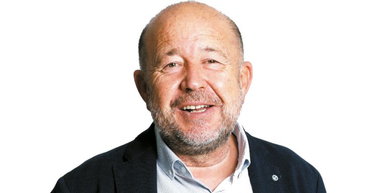 Cristóbal Ruiz, reelegido secretario general del PSOE de Yecla