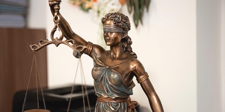 A propósito del “caso Julio Iglesias”