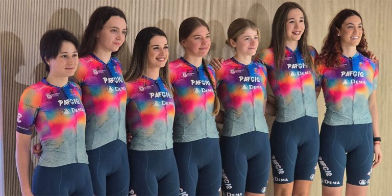 Presentación del equipo Pafgio Dema Femme, DEMA