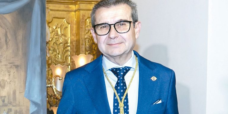 “Representar a los cofrades yeclanos es un orgullo y una responsabilidad”